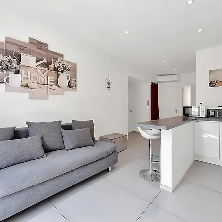 Nice 2 Rooms In The Heart Of Cannes Esterno foto