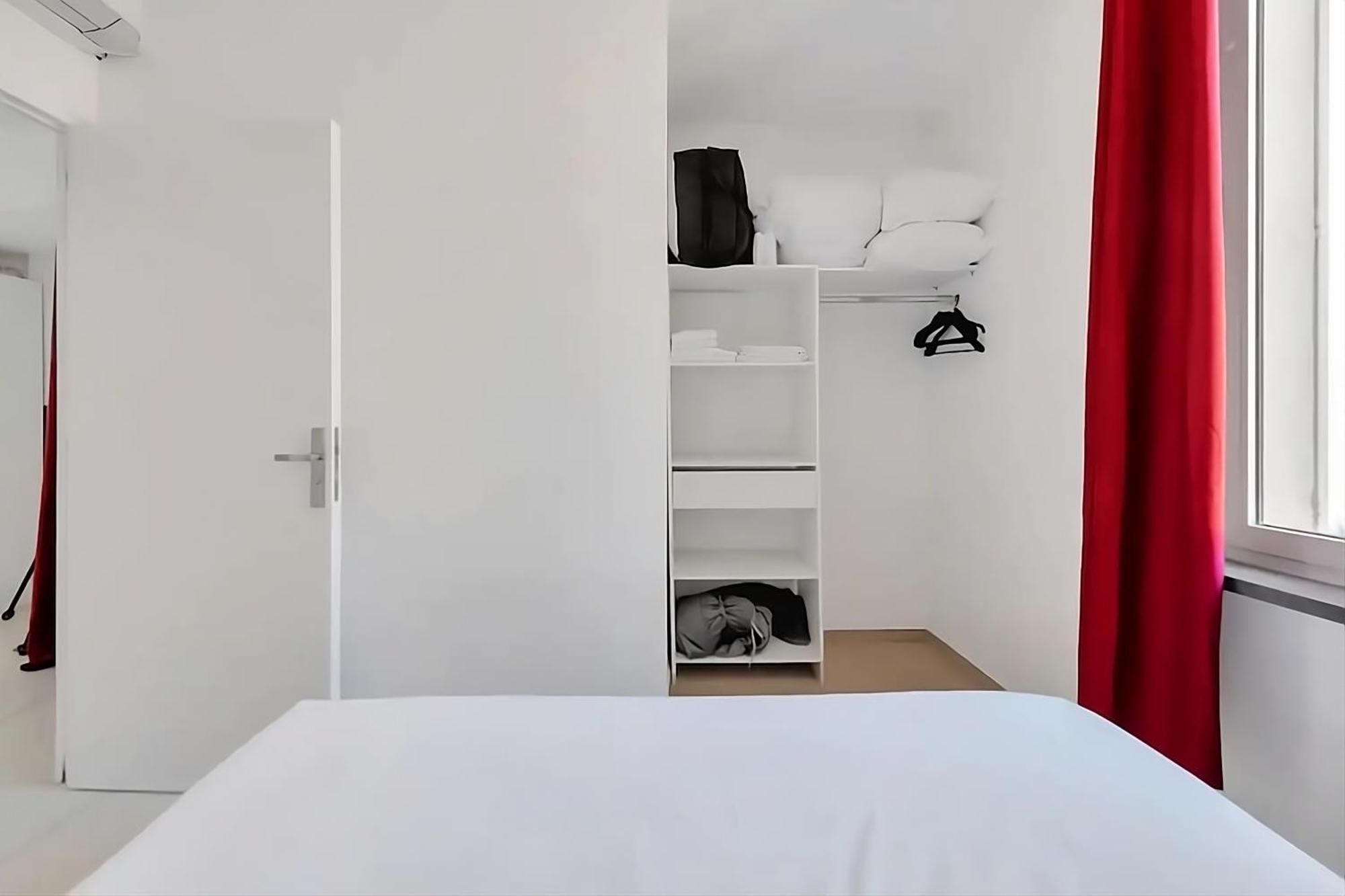2 In The Heart Of Apartment *